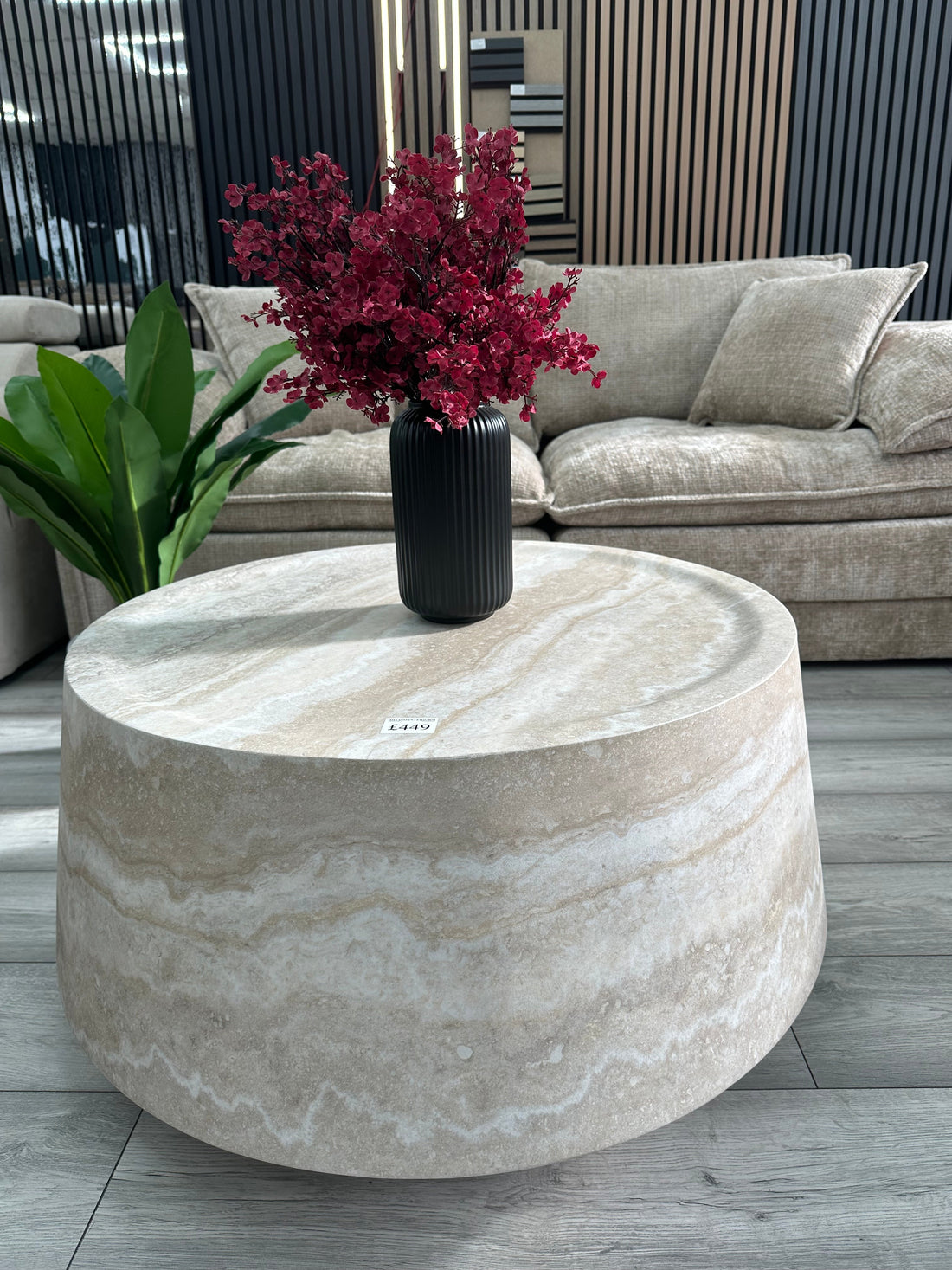 Pebble Coffee Table: Natural Elegance for Contemporary Living
