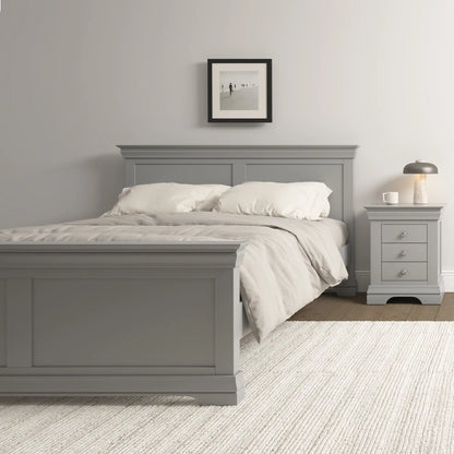 Bordeaux 5' High End Bed   Pebble Grey  06