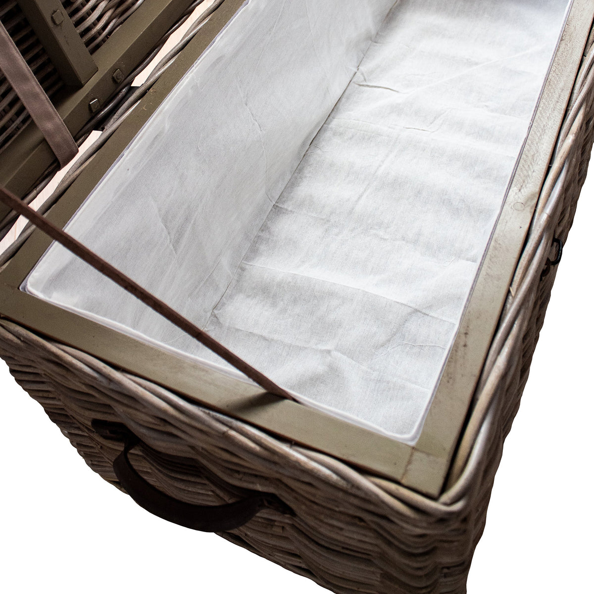 Maya Handmade Kubu Rattan Storage Bench