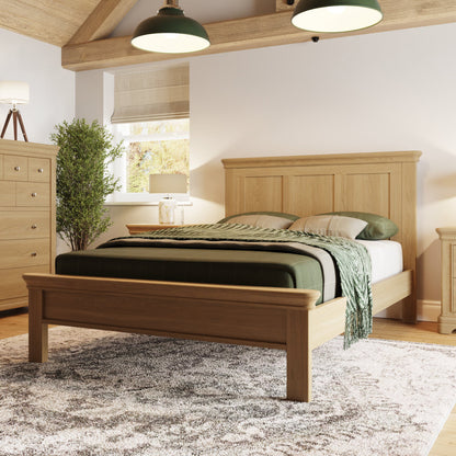 Faire 4ft6 Double Shaker Panel Bed in Natural Oak