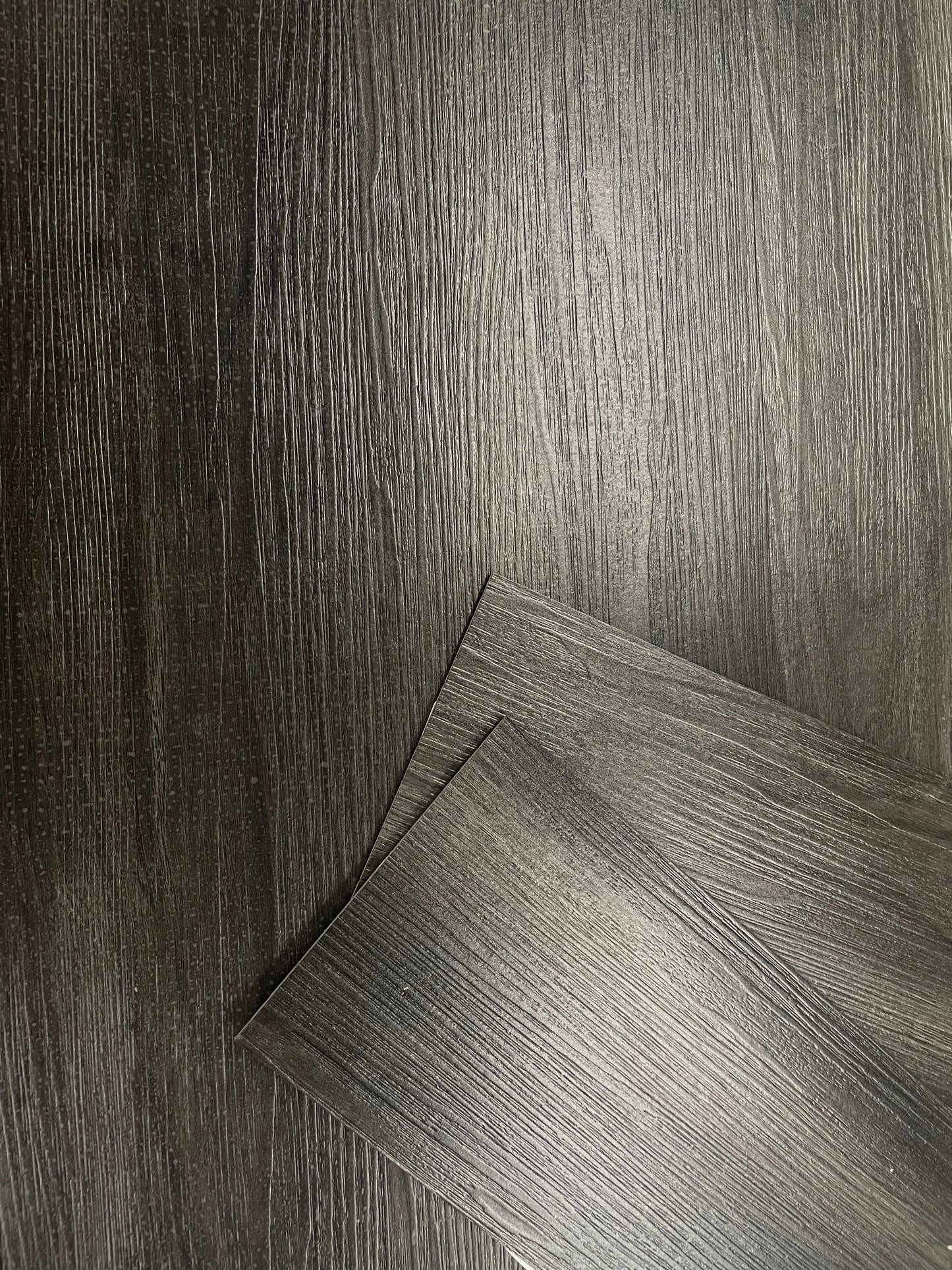 Self Adhesive Wood Effect Vinyl Flooring Tiles - 36x Floor Planks